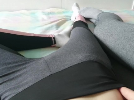 lesbian touches her girlfriend until she cums | hear her cute little moans