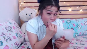 Lila Jordan spits on her feet
