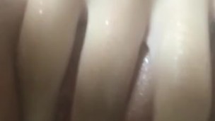 Amateur teen plays with wet pussy