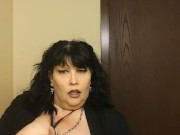 Milf orgasm at work - Screenshot 8 of 16 - Pussy