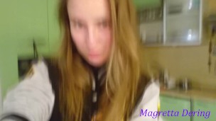 AC/DC and at home: Magretta Dering sexy rock slut dance