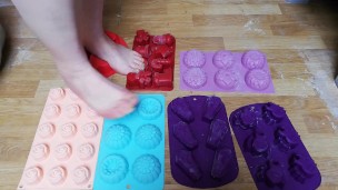 Treads on silicone