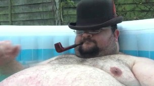 a gentlemans hottub sesion clip