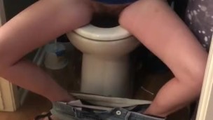PEEING AT A PARTY - TAMPON STRING