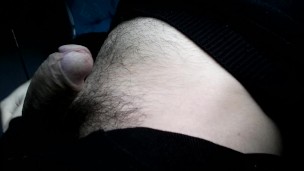 Masturbando no ônibus indo pra praia (parte 2)