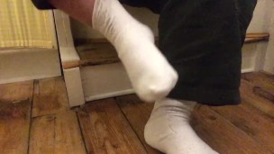 puttin my boots on clip