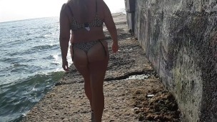 Walking and showing big ass. Sexy milf