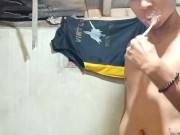 I AM NAKED IN THE OLDHOUSE AND SEE WHAT HAPPEN
