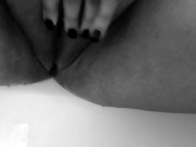 Quick Rub to make my fat pussy squirt.