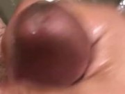 اجلخ في الحمام