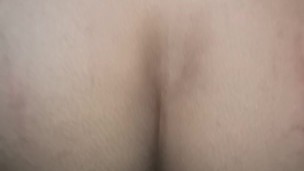 Sexy morena me masajea la verga dentro de su rico culo anal