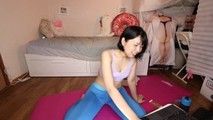 190624_巨尻女子がピタピタスパッツでお尻筋トレ