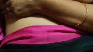 indian bigassbhabhi stripping saree and playing with boobs