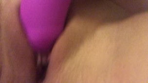 Watch me Fuck my dildo ;)