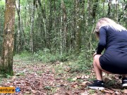 Real amateur - Outdoor sex when she stops to pee 2/16