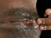 Queen Loves to Squirt