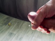 мощный оргазм, выстрел спермы из большого члена.