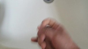 A QUICK BREAK TO JERK OFF ... TOO HORNY TO KEEP WORKING !!! turn volume up