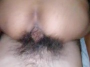 Flaquita se monta en gran verga y termina con la leche en el culo 13/16