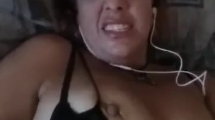 Nikkie Troy, Milf Venezolana teniendo un orgasmo real con audio excitante