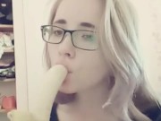 Compilation 18 year old teen sucks a banana, imagining that it is a dick 1/16