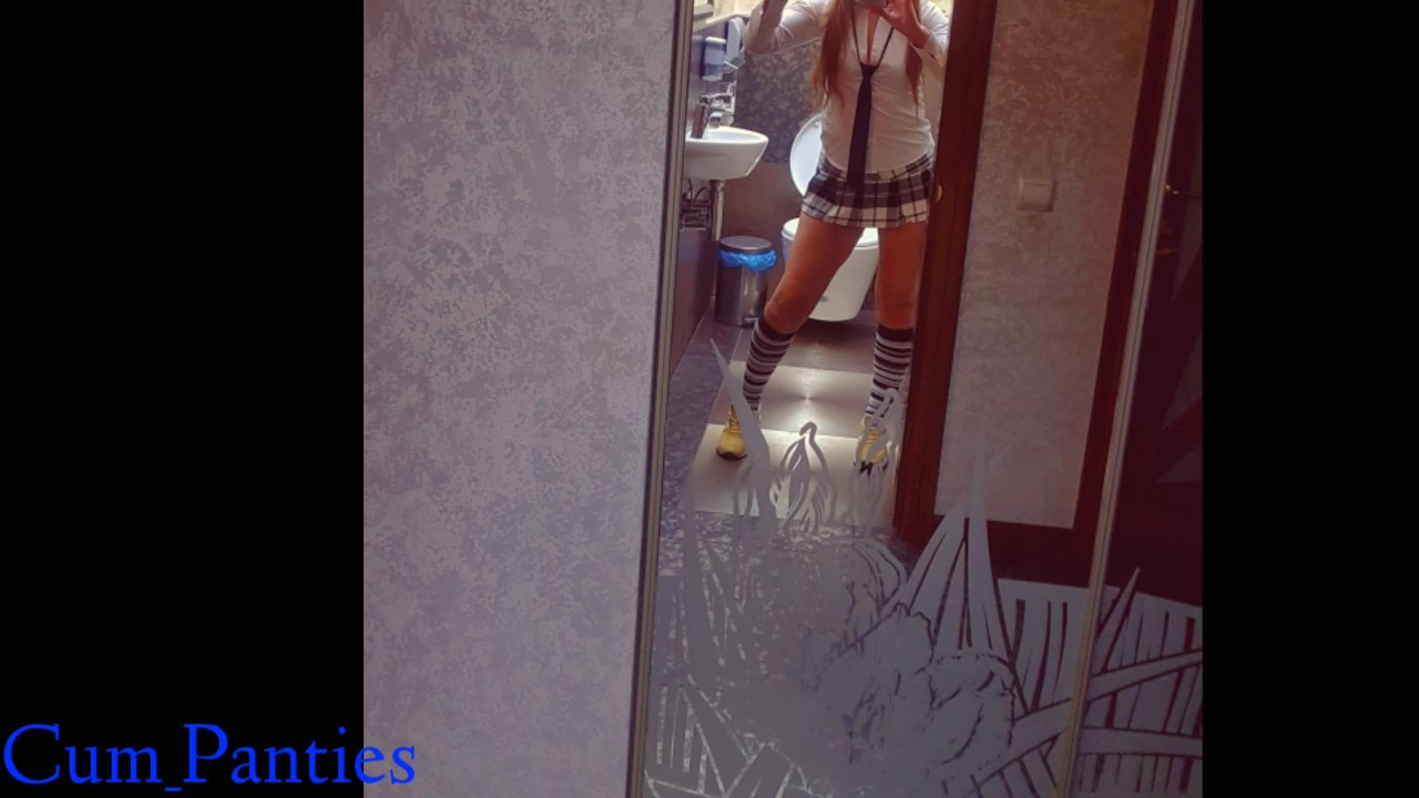 学校のトイレで私のパンティーで先生兼-#BACKTOSCHOOL2019 - 無料セックスビデオ - RedTube