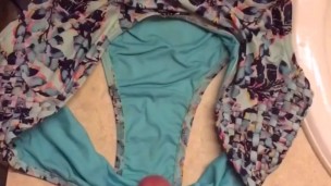 Jerking off & cumming onto my wife’s Bikini bottoms where her pussy touches