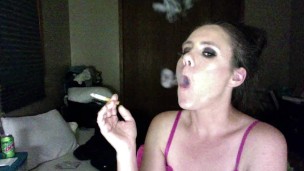 Smoking Story Time: Getting High With My Little Step Sister and Fucking BF