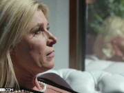 HotwifeXXX - Hotwife India Summer Squirts Wildly with Big Cock