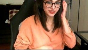 Twitch Streamer Tricked into Boob Slip lol