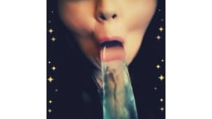 Latina BBW sucking dildo