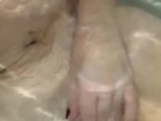 Bath time, time to play 15/16