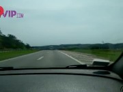 Casada se exibindo no restaurante com um vestido curtinho, marido filma 16/16