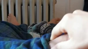  Morning Jerking Off & Cumshot Before Class