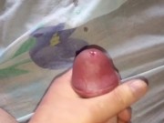 Большой слоу-мо камшот после 7 дней воздержания - Screenshot 13 of 16 - Masturbate