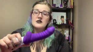 Dildoqueen - Sex Toys That You Need To Know About (Fun Factory G5 Tiger)