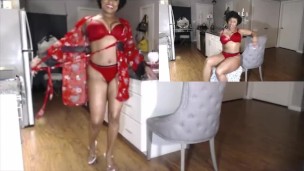 Sexy Twerk to "FIRST"