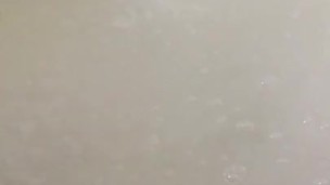 Who wants to cum play with me in the bathroom 