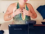 Cam Flow - Screenshot 10 of 16 - Tattoo Milf