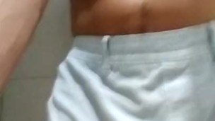 Sin playera by Rabaerre