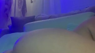 milf make money for pimp on cam