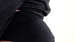 Twerking before work 