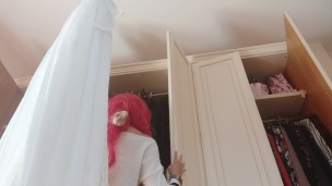 that mischievous! the skirt rises and reveals ...