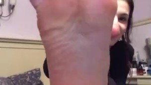 Please rub my feet (JOI countdown) xo