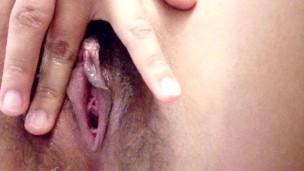 Teen masturbates and playing with my small tits