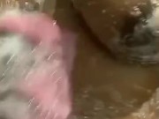 Shower fun - Screenshot 2 of 16 - Ebony