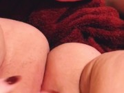 Playing with my Pussy on my Period *Not Messy* 2/16