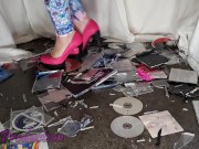 Made my girlfriend a carpet out of ex's old cd collection