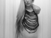 Babe dancing hot tease - Screenshot 3 of 16 - Babe