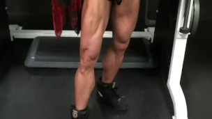 Squat Gym Workout with FBB Latia Del Riviero
